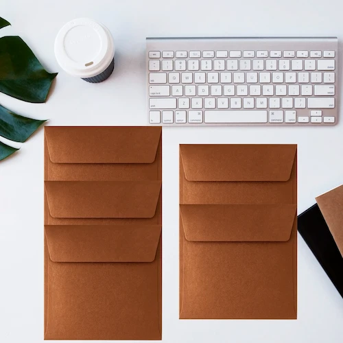 Envelope Metalizado Bronze 17x17 – 5 Envelopes - Image 2