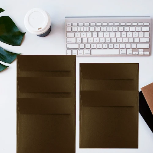 Envelope Metalizado Bronze Metal 17x17 – 5 Envelopes - Image 2